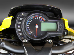 Benelli Café 600 - 05