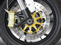 Benelli Café 600 - 09