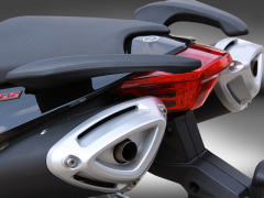 Benelli Café 600 - 12